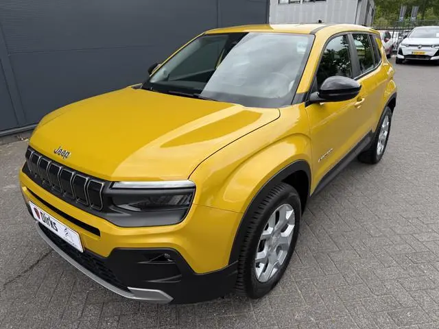 Jeep Avenger 100pk Altitude (Elektrische Klep - JBL - Keyless Entry - Adaptieve Cruise Controle - LE...