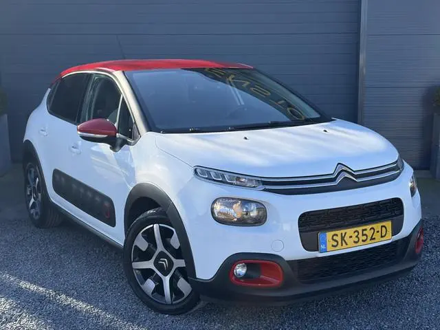 Citroen C3 1.2 PureTech S&S Shine 1e Eigenaar,Dealer Onderhouden,Navi,Camera,Pdc,Rijstrooksensor,110...