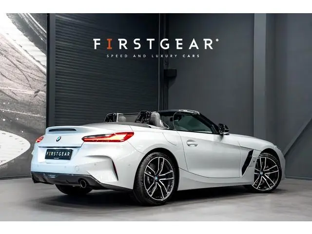BMW Z4 Roadster sDrive30i High Executive *M-Sport / Harman-Kardon / HUD / Aerodynamica-Pakket / M-Sp...