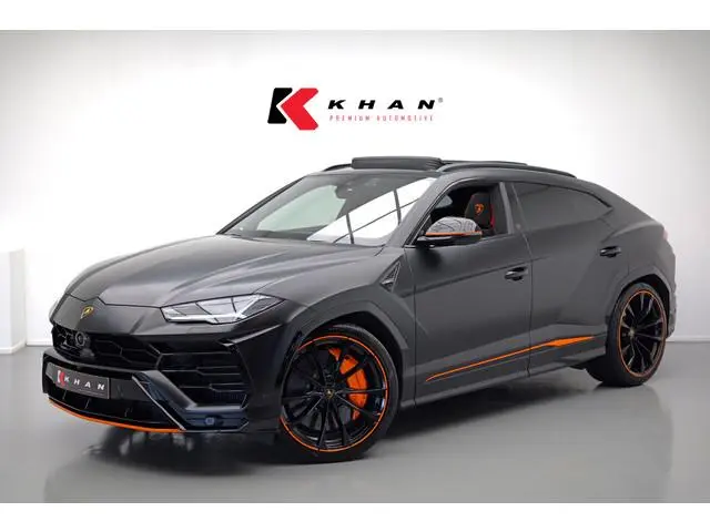 Lamborghini Urus 4.0 V8 Graphite Capsule |BTW|Massage|PPF|Fabrieksgarantie|