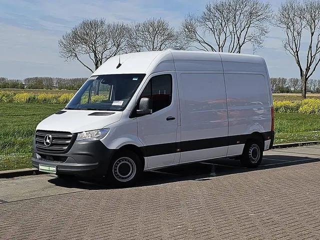 MERCEDES-BENZ SPRINTER 214 l2h2 mbux automaat