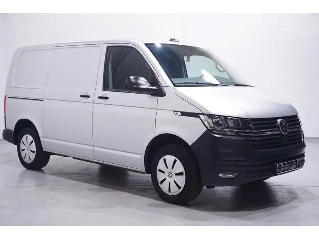 Volkswagen Transporter 2.0 TDI 150 pk L1 DSG Aut. Navi, Airco Laadruimte Pakket, PDC V+A, 3-Zits
