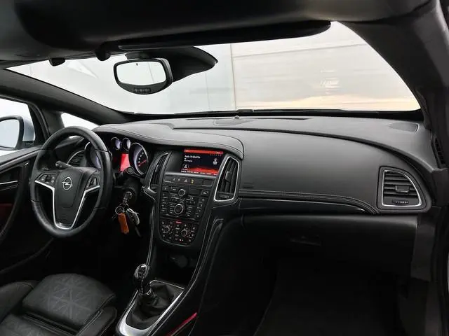 Opel Cascada