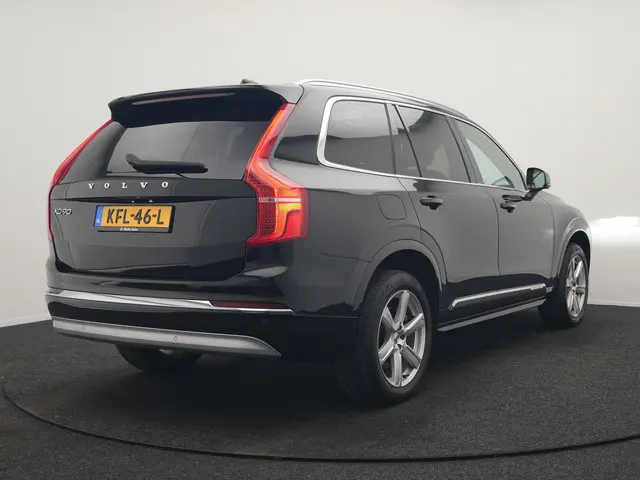 Volvo XC90 T8 Recharge AWD Inscription 7 Persoons PHEV 394pk | Panodak | Adaptive Cruise | Camera |...