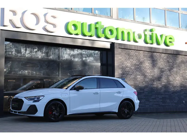 Audi A3 Sportback 45 TFSI e S edition Competition | BTW | S-LINE |  PANO | MATRIX | MASSAGE | MEMORY...