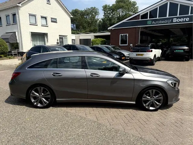 Mercedes-Benz CLA-klasse Shooting Brake 180 Business Solution 18''Lmv, Camera, Led, Trekhaak