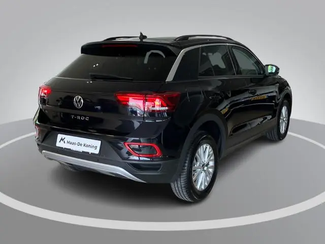 Volkswagen T-Roc 1.0TSI/110PK Life · Navigatie · Camera + Parkeersensoren · Apple/Android Car Play ·...