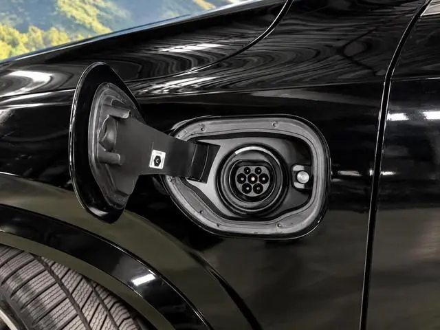 Volvo XC90 2.0 T8 Plug-in hybrid AWD Ultra Dark Exec. Ed.