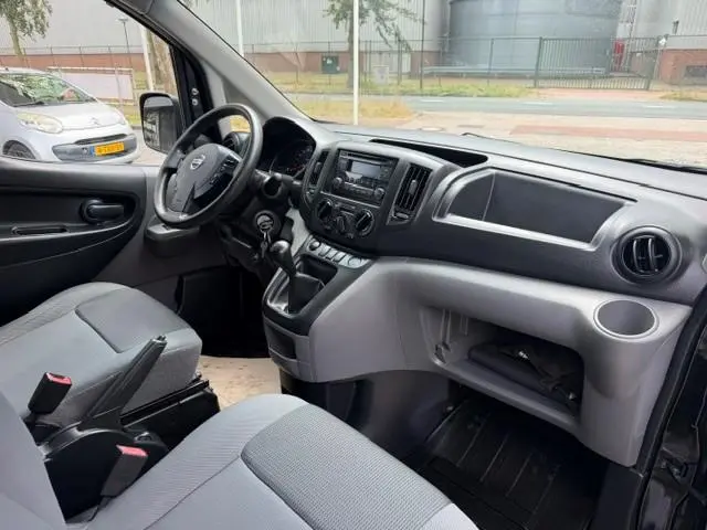 Nissan NV200