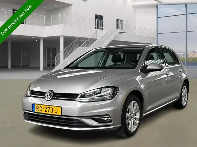 Volkswagen Golf 1.6 TDI Comfortline NAVI PDC 113452 KM NAP PAS