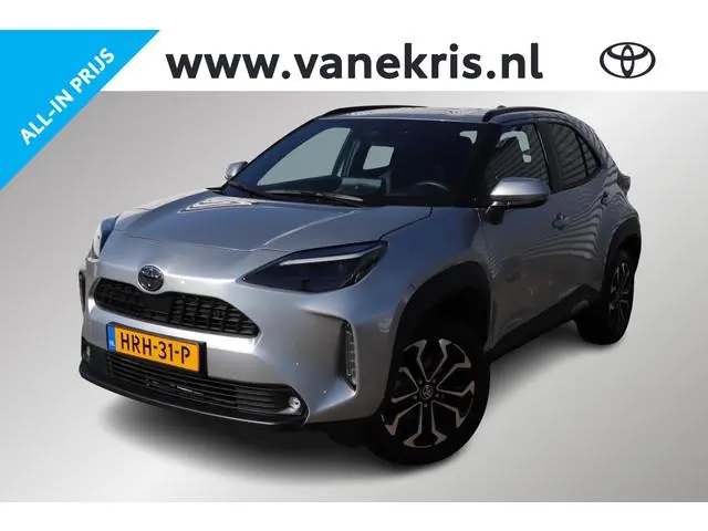 Toyota Yaris Cross 1.5 Hybrid 115 First Edition, Comfort pack, Stoel & Stuur verwarming, BSM, Parkee...