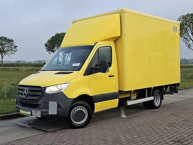 MERCEDES-BENZ SPRINTER 514 bakwagen laadklep!