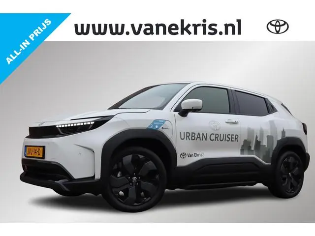 Toyota Urban Cruiser Executive 61 kWh, Apple CarPlay, JBL, Android Auto, Adaptieve cruise control, S...