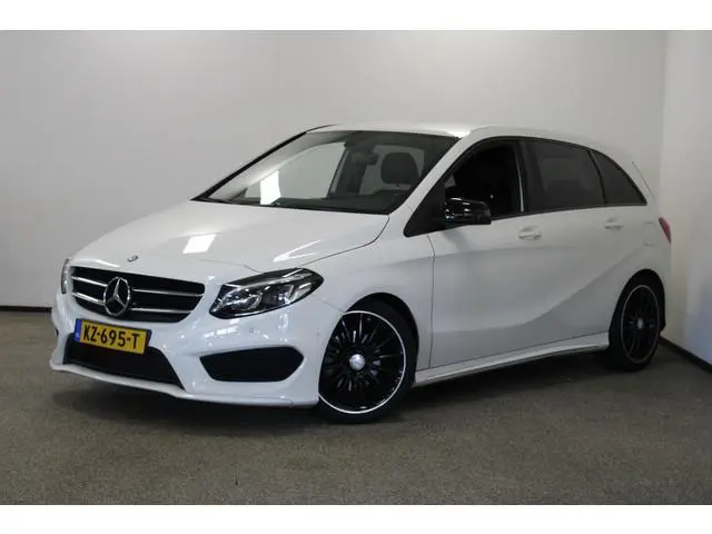 Mercedes-Benz B-klasse 180 AMG Night Edition Plus