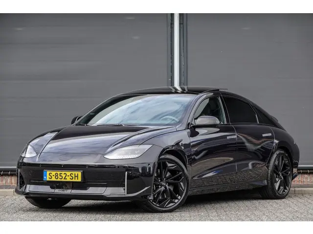 Hyundai IONIQ 6 First Edition | 77.4 kWh 325Pk | AWD | 360° Camera | Head-up display | BOSE | Panora...