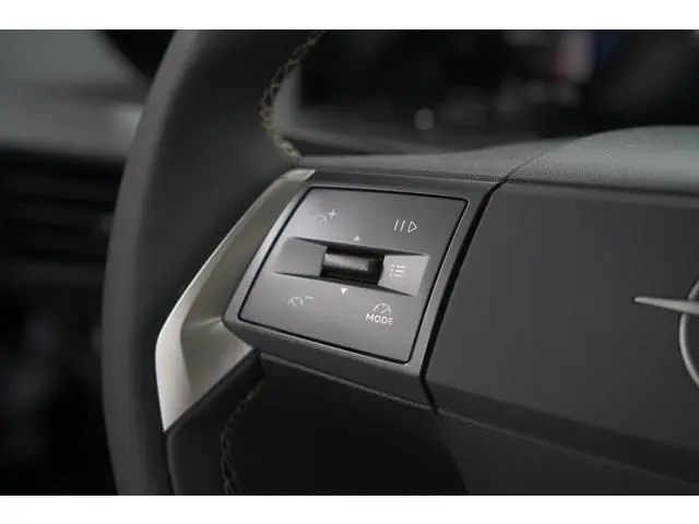 Opel Frontera 1.2 Turbo Hybrid 136 GS | Allseason Banden | Comfort Pakket | Navigatie | Dodehoekdete...