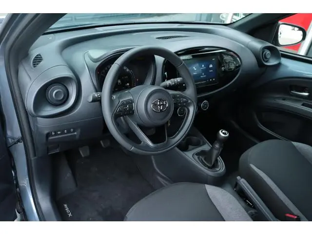 Toyota Aygo X 1.0 VVT-i MT Play Apple carplay, Android auto, Nieuw, Snel leverbaar!