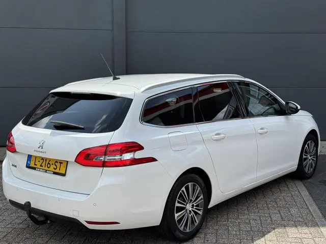 Peugeot 308 SW 1.2 Allure / Geen import / 100% onderhoud