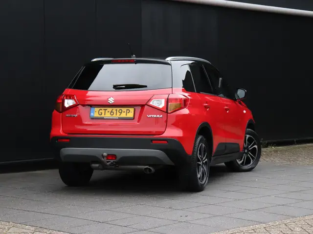 Suzuki Vitara 1.6 Exclusive | AUT. | TREKHAAK | CAMERA | NAVI | STOELVERW. | CRUISE |