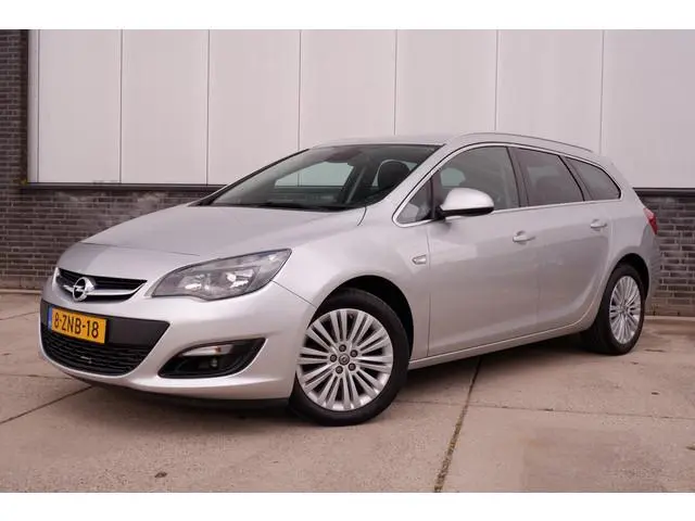 Opel Astra Sports Tourer 1.4 Turbo Design Edition | Navi | Climate | Cruise | PDC |