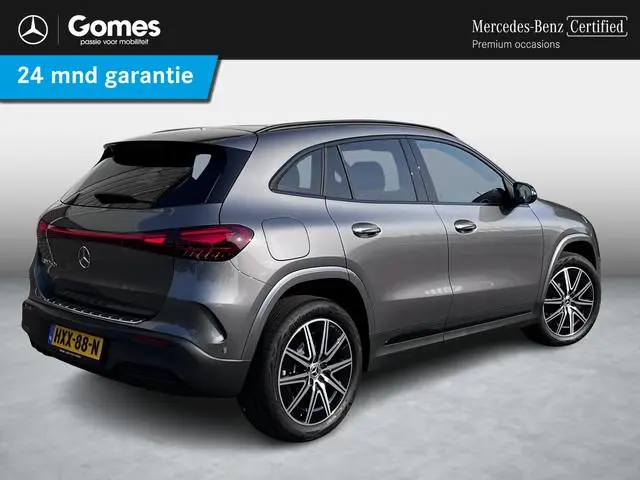Mercedes-Benz EQA 250+ AMG Line | Night Pakket | Panoramadak | Dodehoekassistent | Sierdelen Lindenh...