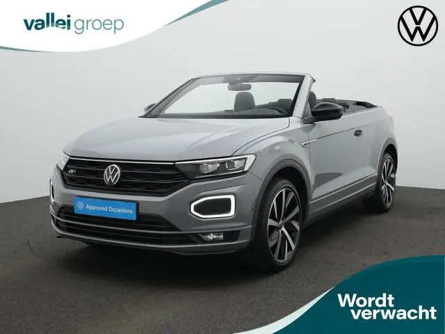 Volkswagen T-Roc Cabrio 1.5 TSI 150 pk DSG R-Line | Trekhaak | Leder | Beats | Stuur-/stoelverwarmin...