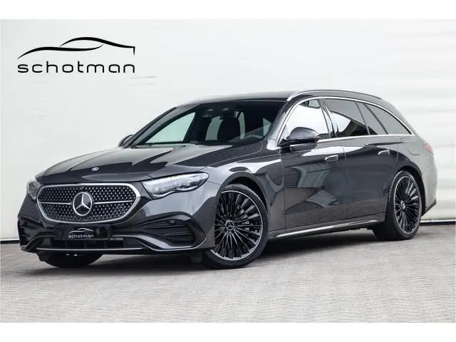 Mercedes-Benz E-klasse Estate 300 e AMG Premium, Distronic, Burmester, Memory, Trekhaak 2025