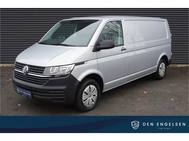 Volkswagen Transporter 150pk L2H1 Apple Carplay Stoelverwarming 3-zits Airco Parkeersensoren Achterd...