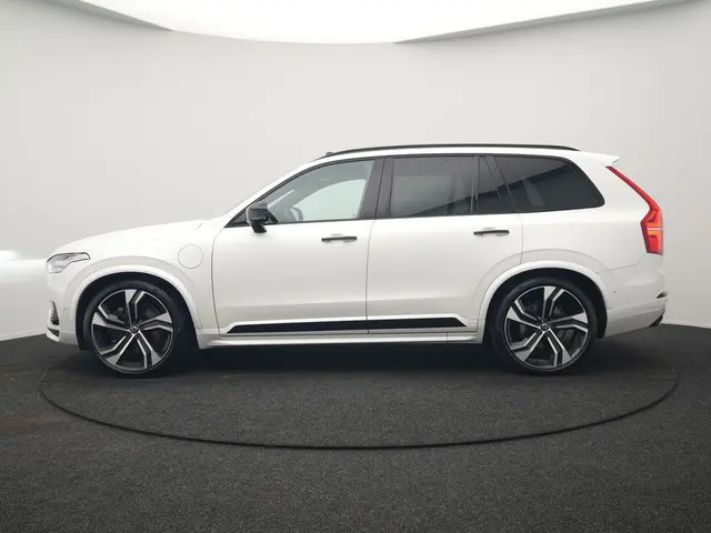 Volvo XC90 T8 Recharge AWD Ultimate Dark 7 Persoons LONG RANGE Plug In Hybrid 455pk Dealer O.H. PHEV...