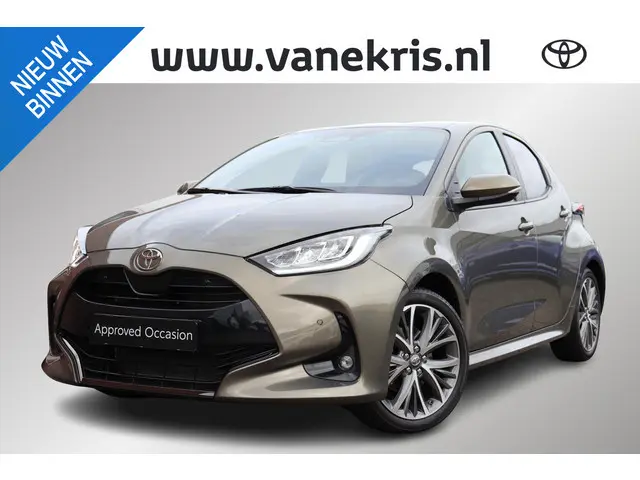 Toyota Yaris 1.5 Hybrid 130 Executive, parkeersensoren, BSM, Apple CarPlay / Android Auto.