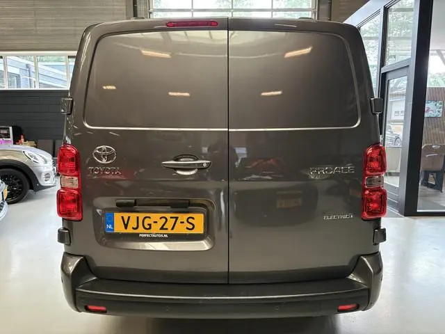 Toyota pro-ace