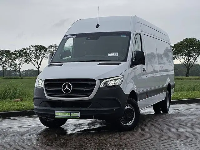 MERCEDES-BENZ SPRINTER 516 l3 dubbellucht mbux!