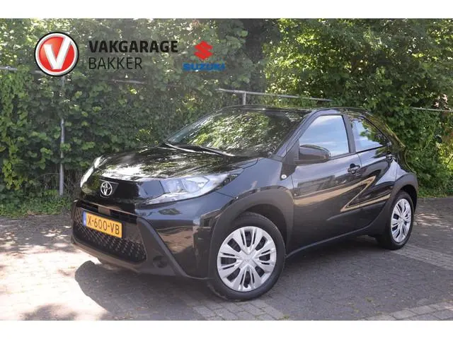 Toyota Aygo X 1.0 VVT-i S-CVT Play | Automaat | 1e eigenaar | Dealer onderhouden |
