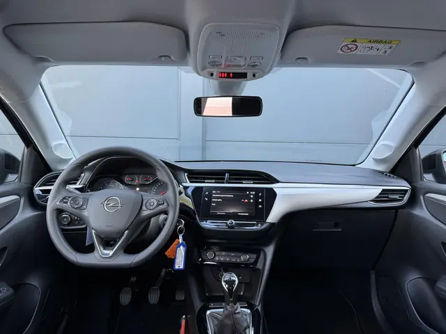 Opel Corsa 1.2 Edition / 100% onderhoud / geen import