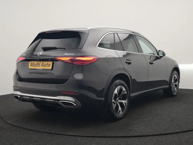 Mercedes-Benz GLC-klasse 300e 4MATIC Luxury Line 313pk Dealer O.H. | Trekhaak Af Fabriek | Adaptive...