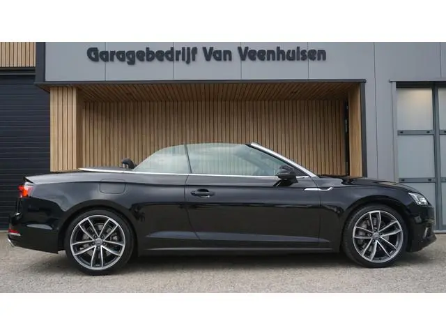 Audi A5 Cabriolet 2.0 TFSI 252pk Quattro HUD 360-View Trekhaak Leder/Alcantara 19inch LM Keyless Nek...