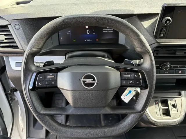 Opel Vivaro 2.0 144PK L3 / Virtual / Carplay / Camera / Cruise / Airco / Navi / Bluetooth