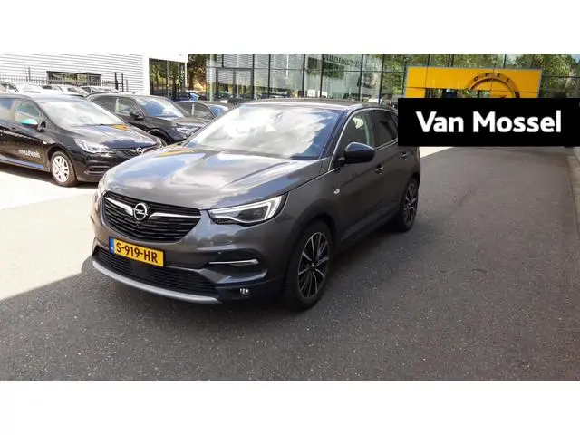 Opel Grandland X 1.6 Turbo Hybrid4 Ultimate Leder - A-Camera - stoelverwarming/koeling All season ba...