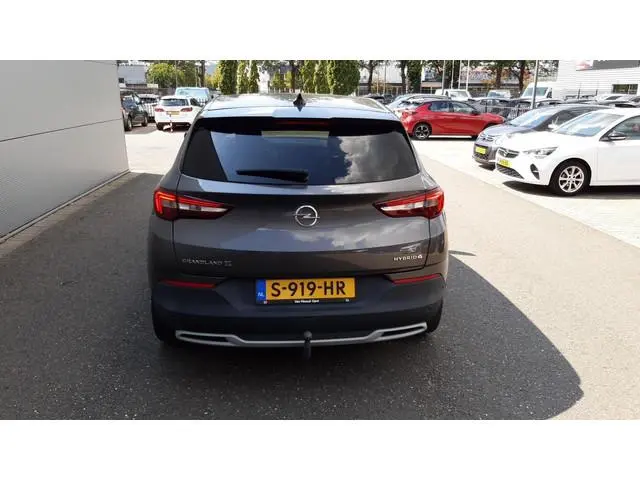 Opel Grandland X 1.6 Turbo Hybrid4 Ultimate Leder - A-Camera - stoelverwarming/koeling All season ba...