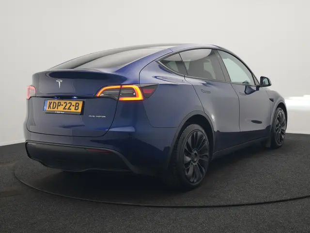 Tesla Model Y Long Range AWD 75 kWh 441pk | Full Self-Driving Capability | Panodak | Adaptive Cruise...