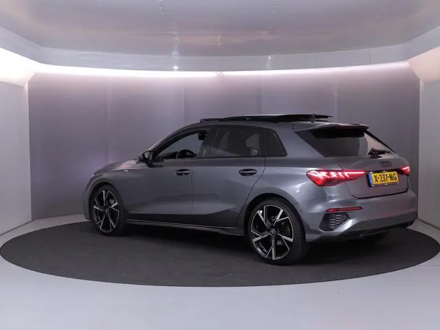 Audi A3 Sportback 30 TFSI S edition 110 pk S-tronic | Verlengde garantie | Navigatie | Panoramadak |...