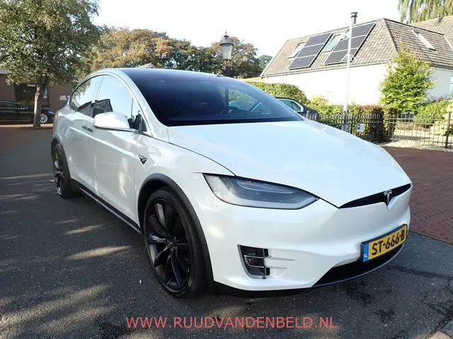 Tesla Model X 100D 88%SOH / MCU2 / CCS / ENHANCED-AUTOPILOT / 22'' / CARBON / TREKHAAK
