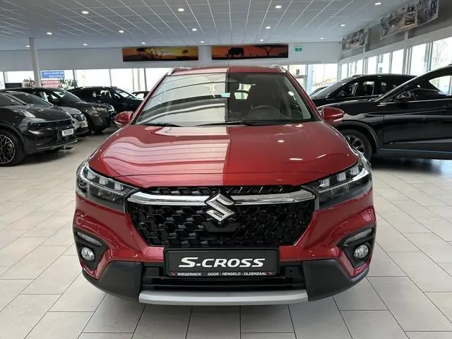 Suzuki S-Cross