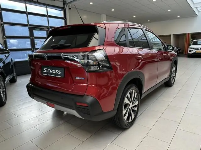 Suzuki S-Cross 1.4 Boosterjet Style Smart Hybrid [ CARPLAY I TREKHAAK I PANORAMADAK ] ]