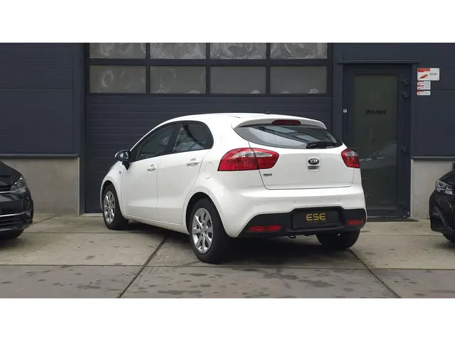 Kia Rio 1.2 CVVT ComfortLine | Airco | Nieuwe APK
