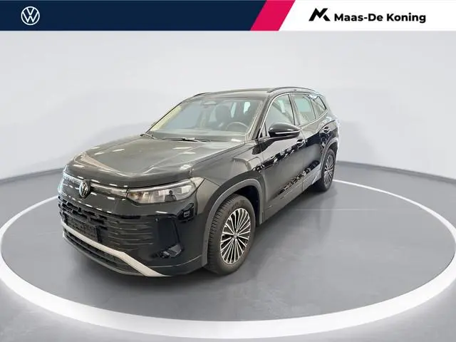 Volkswagen Tayron 1.5 eTSI 204pk Life Edition · SOH 100% · Camera · Wegklapbare Trekhaak · Stoel-&St...