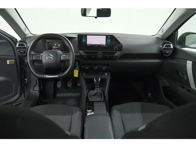 Citroen C4 Puretech 130 Feel | Trekhaak | Camera | Allseason Banden | Climate Control | Parkeersenso...