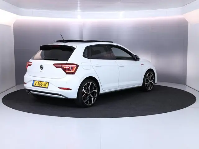 Volkswagen Polo 2.0 TSI GTI  Automaat (DSG) | Panoramadak |  | Achteruitrijcamera | Stoelverwarming...