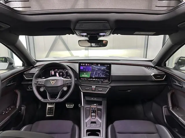 CUPRA Formentor 1.5 eTSI 150pk Business | Wegklapbare trekhaak | Panoramadak | Winterpakket | Metall...