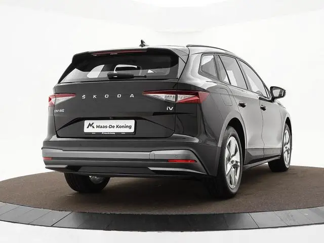 Skoda Enyaq 50 150pk Selection · Camera · Apple/Android Car Play · Cruise Control · Sfeerverlichting...